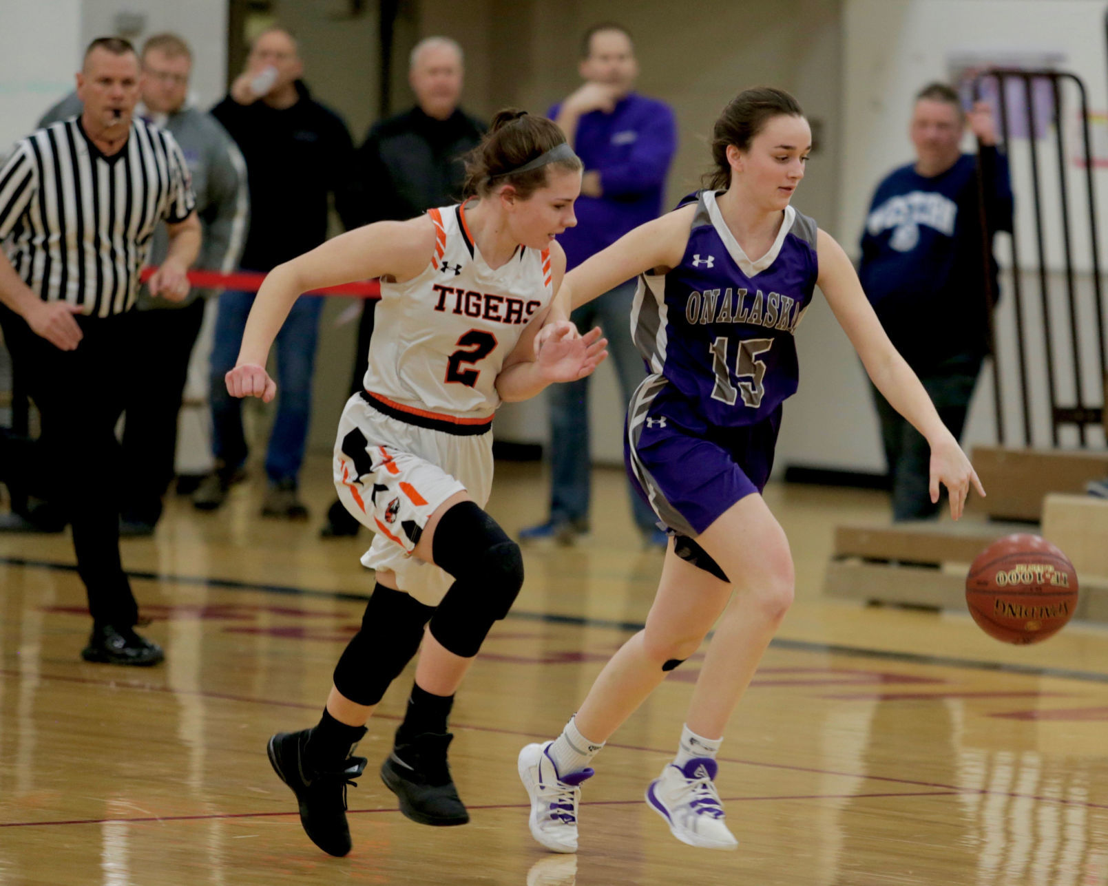 High school girls basketball - New Richmond vs Onalaska